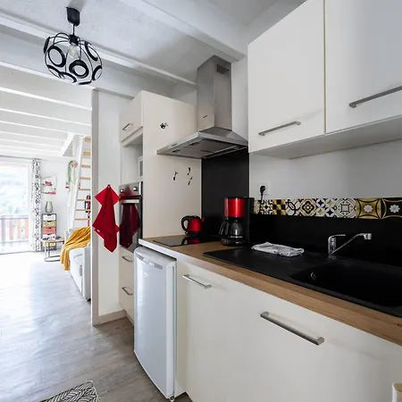 Appartement Idealement Situe, Wifi - 6 Pers. *